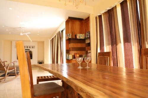 Luxury Pool Villa Malavali