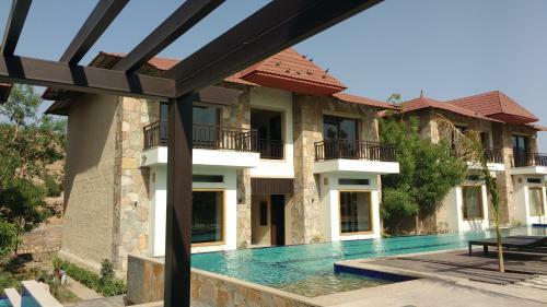 Hotel Ramya Resort & Spa