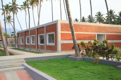 Hotel Celebrity Resort Coimbatore