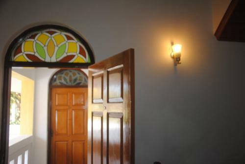 Apartamento Sea Breeze 2 Bhk