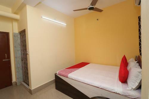 Hotel Oyo 16496 Trinayani Atithi Niwas