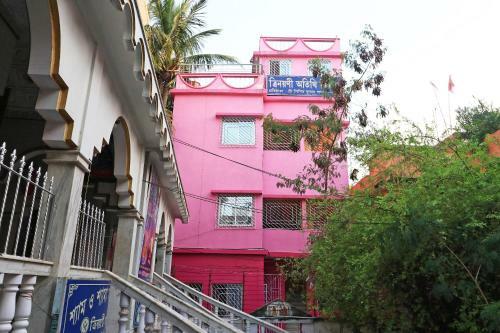 Hotel Oyo 16496 Trinayani Atithi Niwas