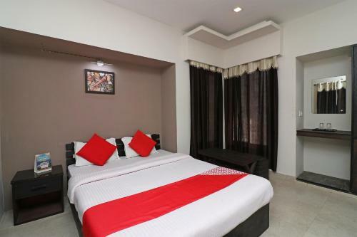 Hotel Oyo 29996 Samriddhi Highway Inn