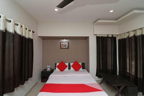 Hotel Oyo 29996 Samriddhi Highway Inn