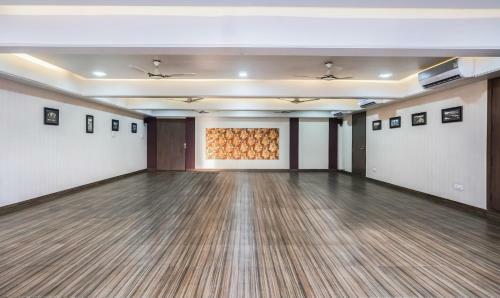 Hotel Treebo Trend Shri Vitthal Mangalam