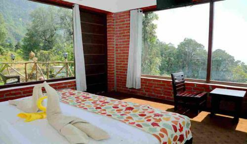 Hotel Aranya Virasat