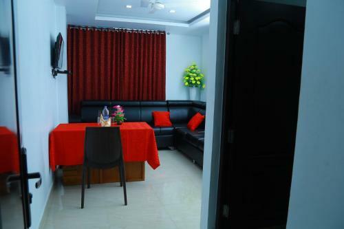 Hotel Aarya Bhavan Residency