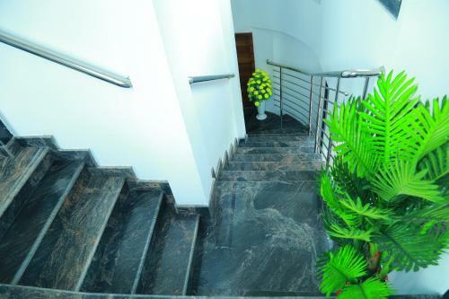 Hotel Aarya Bhavan Residency