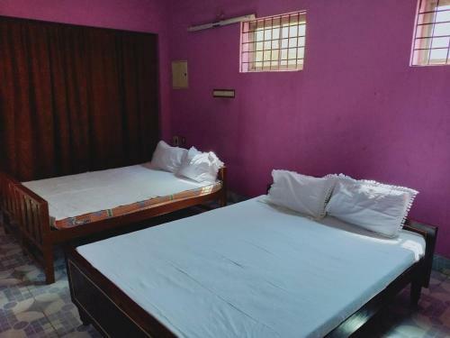 Hostal Pari Residential Lodge