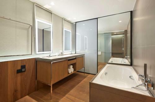 Hotel Andaz Delhi Aerocity- Concept By Hyatt