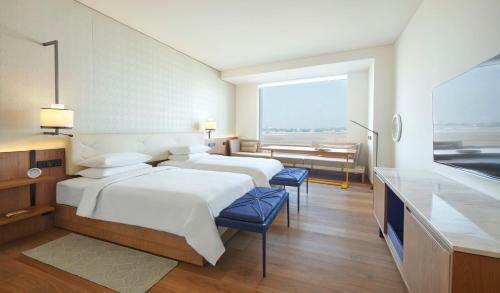 Hotel Andaz Delhi Aerocity- Concept By Hyatt