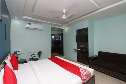 Oyo 26803 Hotel City Inn