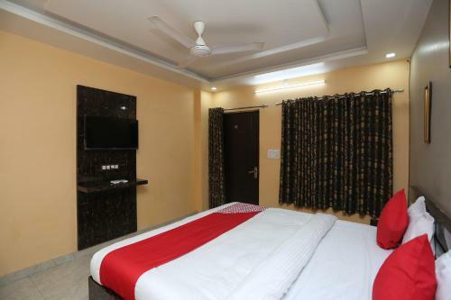 Oyo 26803 Hotel City Inn
