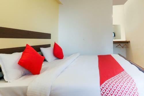 Hotel Oyo 68736dhuni Resorts