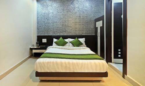 Hotel Treebo Trip Om Residency