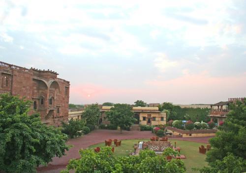 Hotel Fort Chanwa Luni