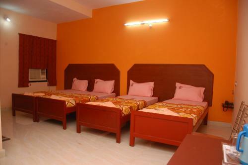 Hotel Venkkatramanaa Residency