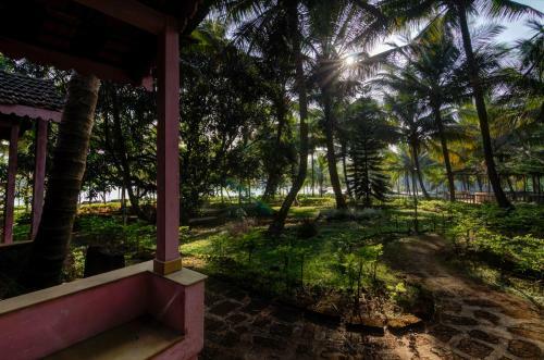 Hotel Shantai By The Lake