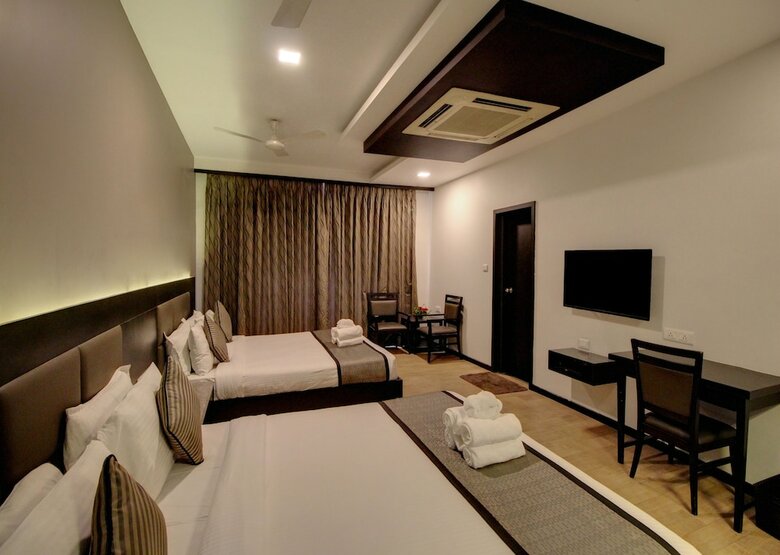 Hotel Damanganga Valley Resort