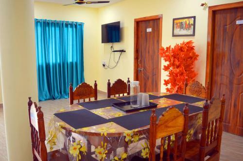 Sri Residency