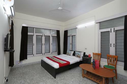 Hostal Oyo 9834 Bliss Homes
