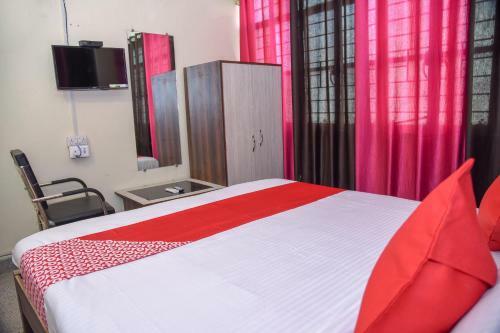 Oyo 15684 Hotel Vibrant Inn