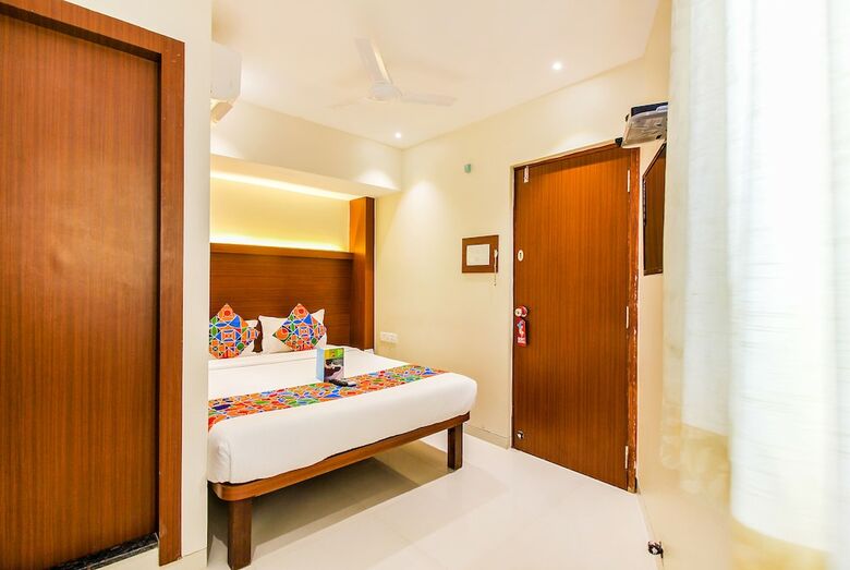 Hotel Fabexpress Sai Sunder Guestline