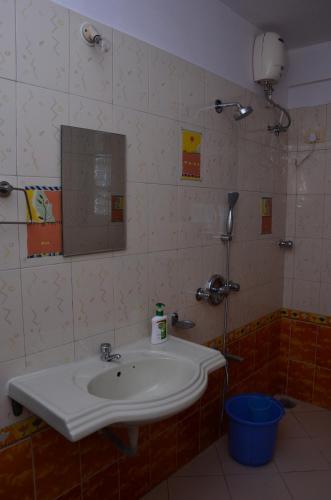 Apartamento 401, Krishna Regency Guest House