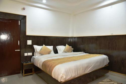 Hotel Akash