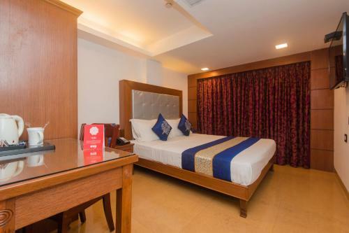 Golden Chariot Vasai Hotel