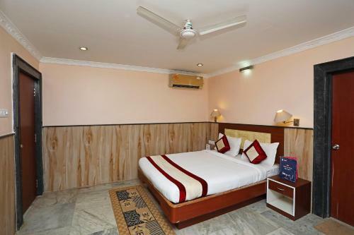 Hotel Oyo 18681 Amrapalli Resorts
