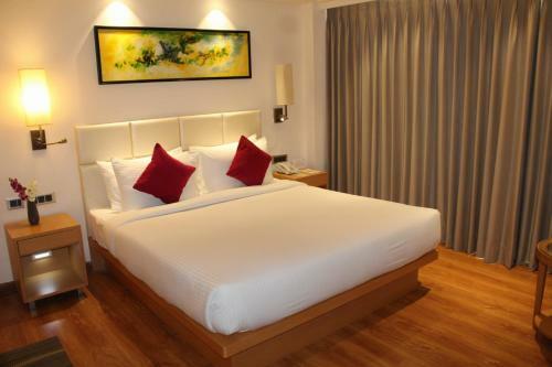 Pearltree Hotels And Resorts