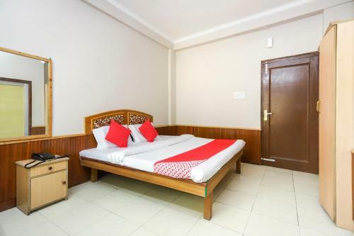 Hotel Oyo 60812 Ocimum Palace