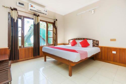 Hotel Oyo 60812 Ocimum Palace