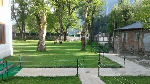 Hostal Zebrina Guest House Pahalgam