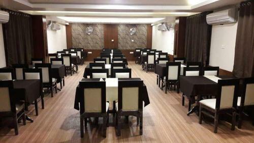 Lijoy Hotel & Restra