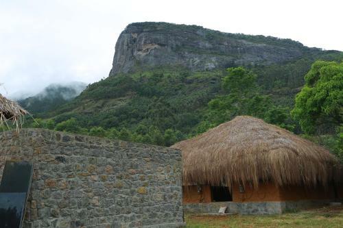 Hotel Deshadan Eco Valley Resort