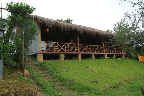 Hotel Deshadan Eco Valley Resort