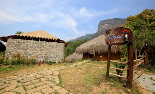 Hotel Deshadan Eco Valley Resort