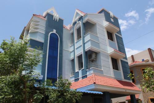 Srirangam Service Apartments
