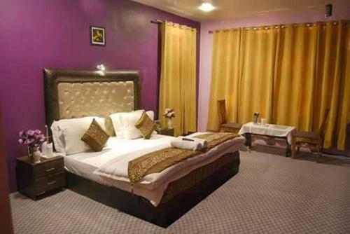 Hotel River View Resort