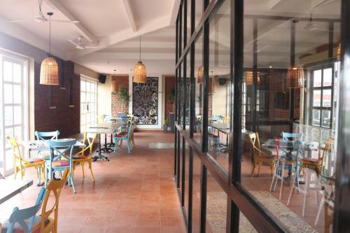 Hotel Swosti Chilika Resort