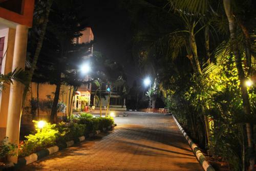 Hotel Grand Maurya And Resorts