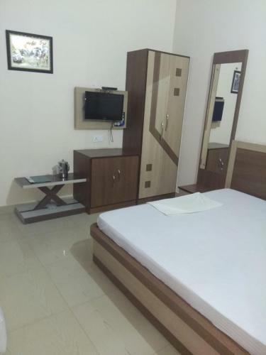 Hotel Rk Residency