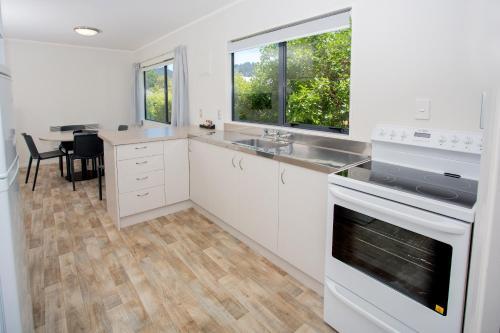 Beachaven Kiwi Holiday Park