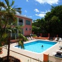 Hotel Travellers Palm
