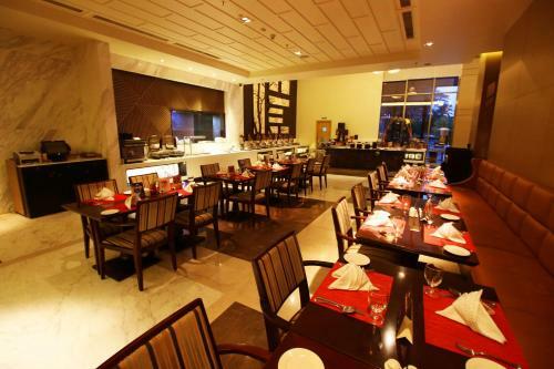 Hotel Sayaji Raipur