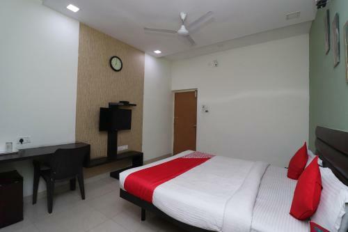 Oyo 8173 Hotel Singh Palace