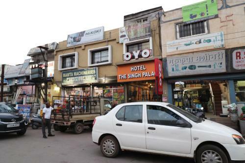 Oyo 8173 Hotel Singh Palace