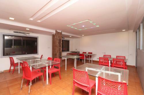 Oyo 8173 Hotel Singh Palace